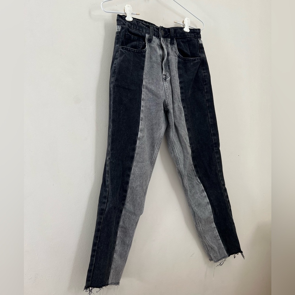 Stradivarius straight leg patchwork jeans w raw hem, black + gray, like new, sz2